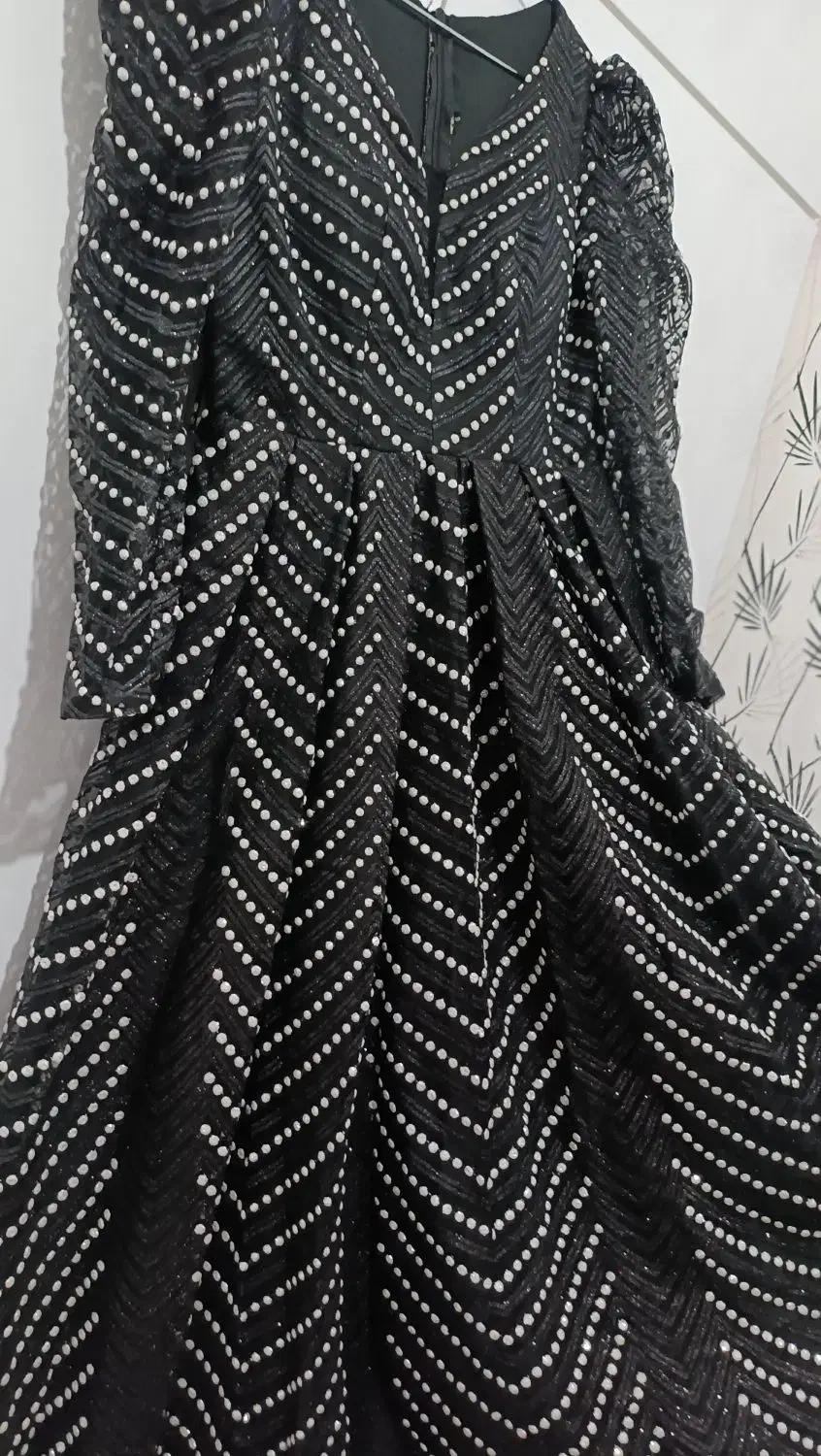 پیراهن مجلسی|لباس|دورود, |دیوار