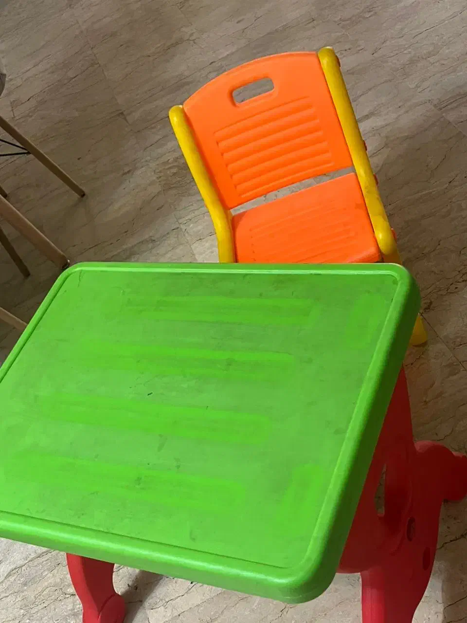 میز و صندلی بچه|اسباب و اثاث بچه|تهران, شهرک غرب|دیوار