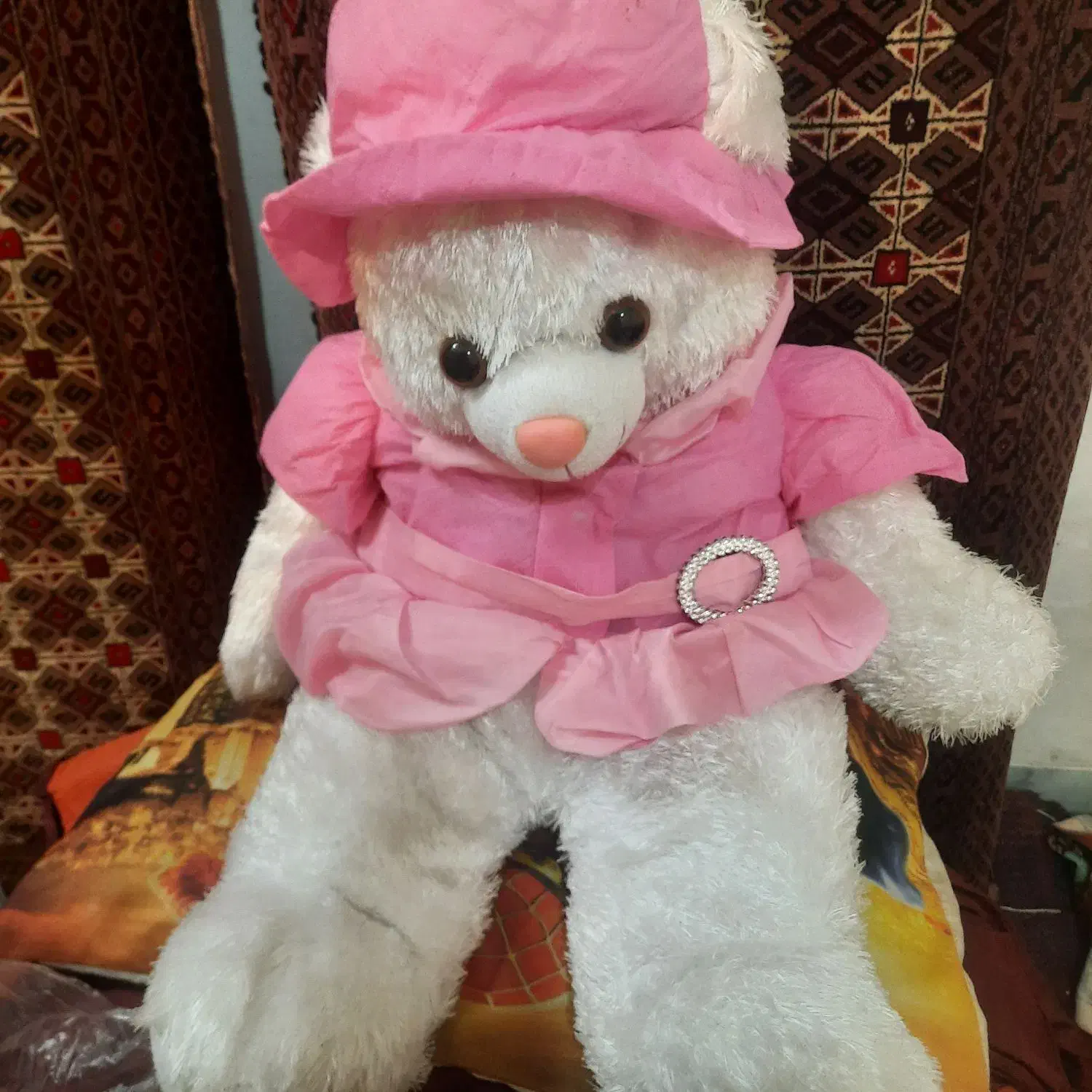 عروسک|اسباب‌بازی بچه|قم, چهل اختران|دیوار