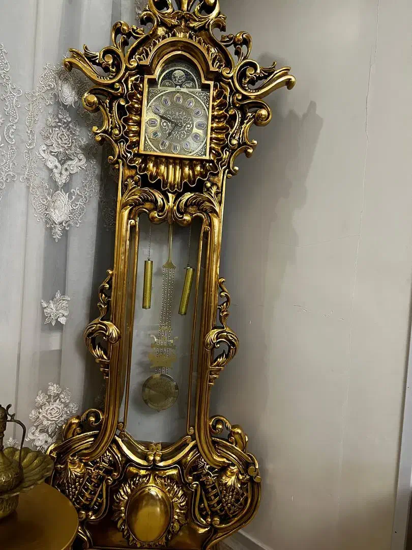 ساعت|ساعت دیواری و تزئینی|تهران, نیروی هوایی (پیروزی)|دیوار