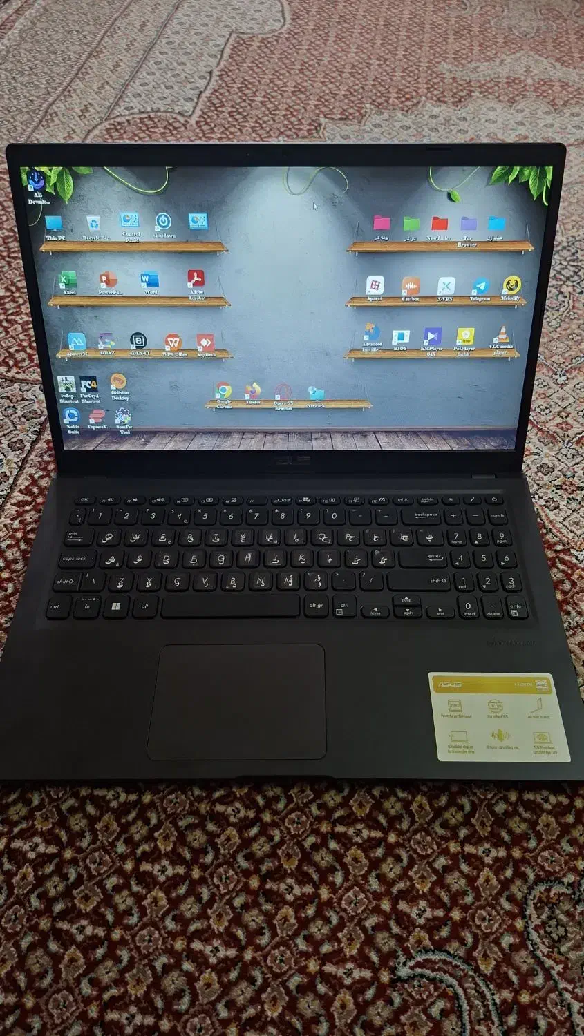 لپ تاپ|رایانه همراه|خوی, |دیوار