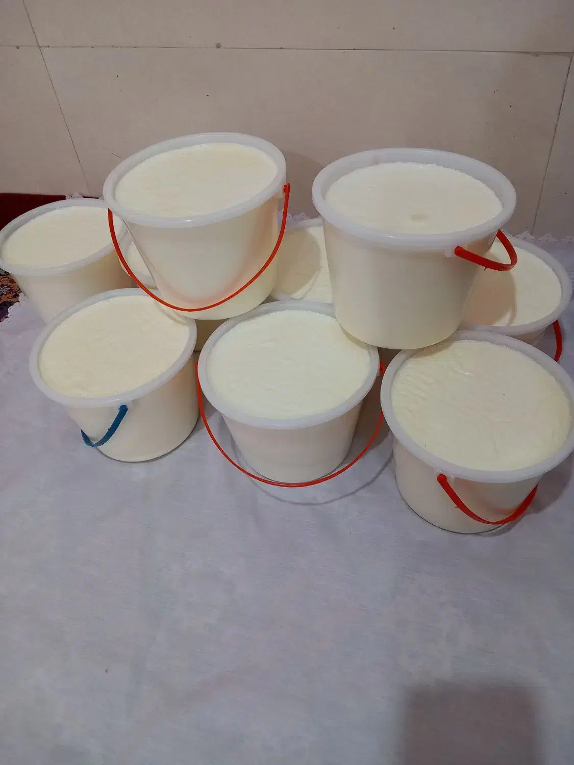 ماست گاوی و گوسفندی محلی لیقوان|خوردنی و آشامیدنی|باسمنج, |دیوار