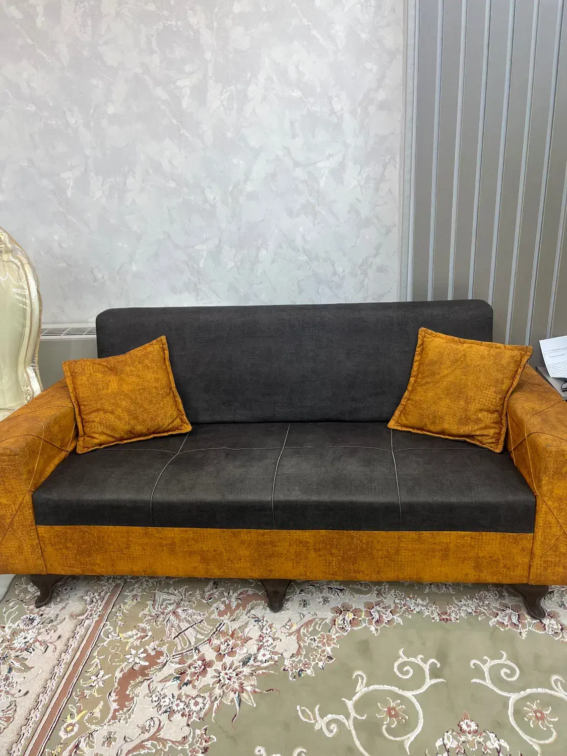 مبل راحتی|مبلمان خانگی و میز عسلی|اصفهان, شهرک گل نرگس|دیوار