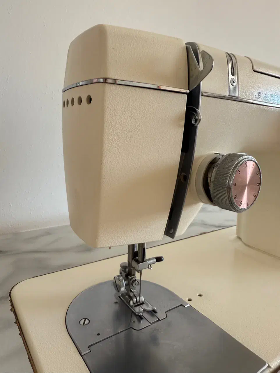 چرخ خیاطی ژانومه۸۰۲(Janome)|چرخ خیاطی و ریسندگی|تالش, تالش|دیوار