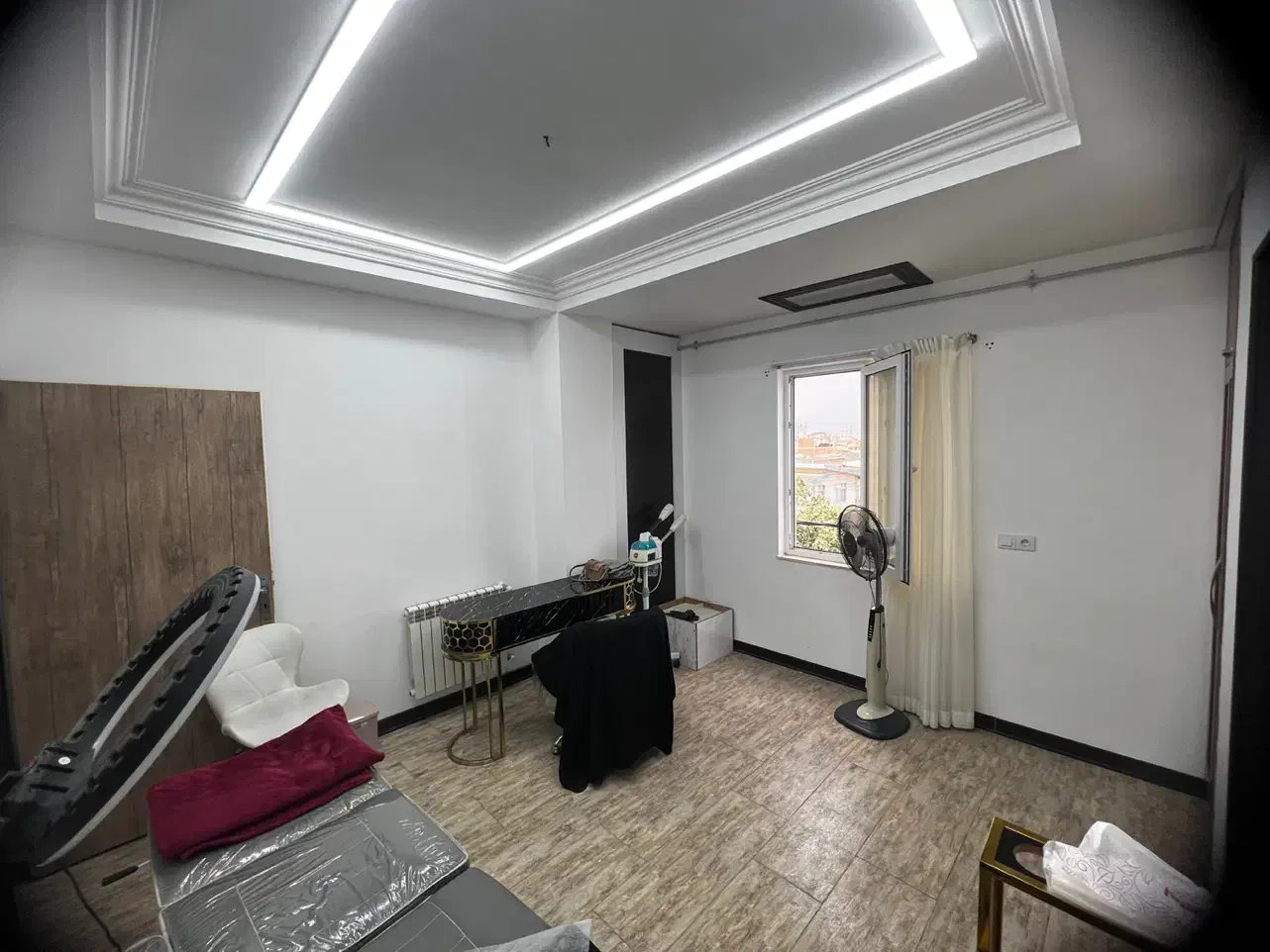 اجاره اتاق در سالن زیبایی|خدمات آرایشگری و زیبایی|ساری, |دیوار