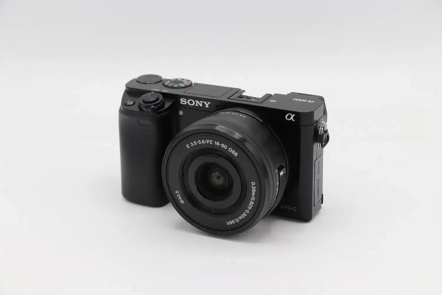 دوربین سونی Sony A6000|دوربین عکاسی و فیلم‌برداری|تهران, شیخ هادی|دیوار