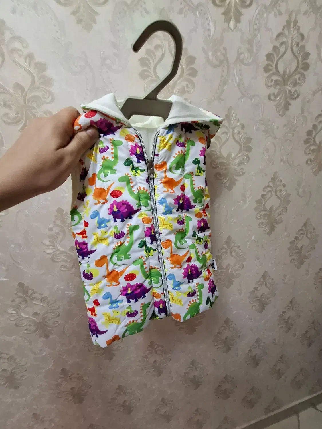 پافر زیبا مخصوص پاییز|کفش و لباس بچه|رشت, معلم|دیوار