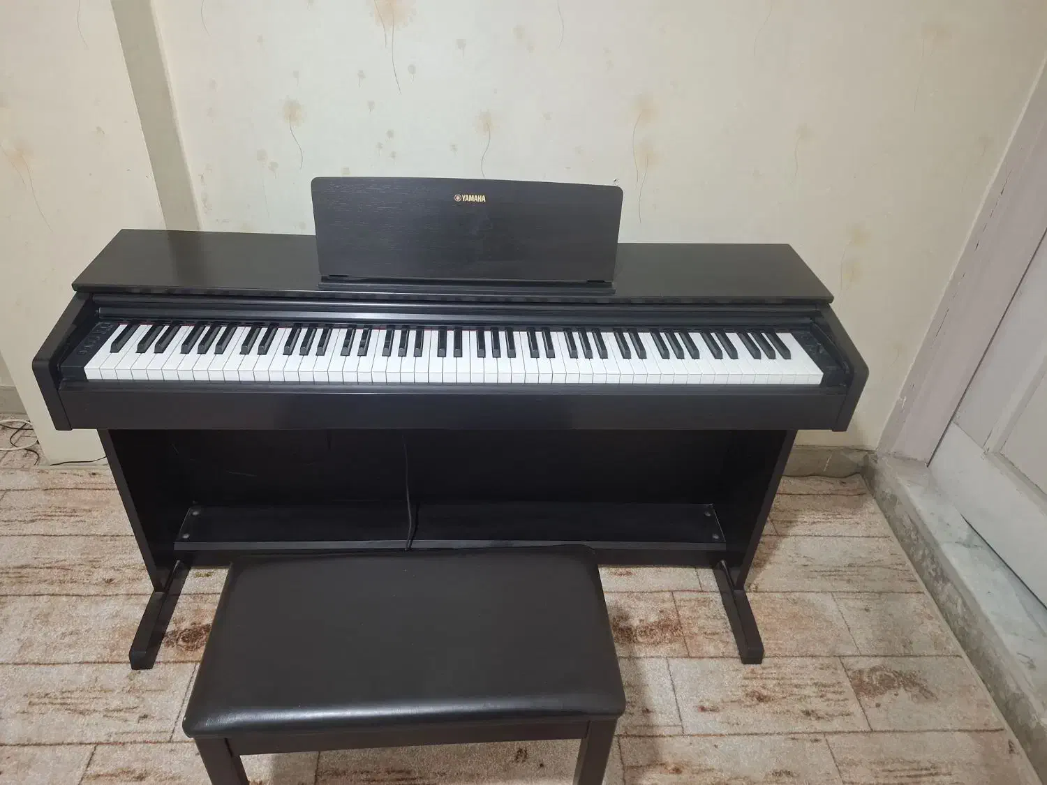 پیانو یاماها ydp143|پیانو، کیبورد، آکاردئون|شهریار, شهریار|دیوار
