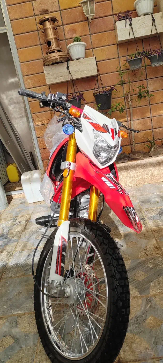 موتور تریل پرواز|موتورسیکلت|نجفآباد, باهنر|دیوار