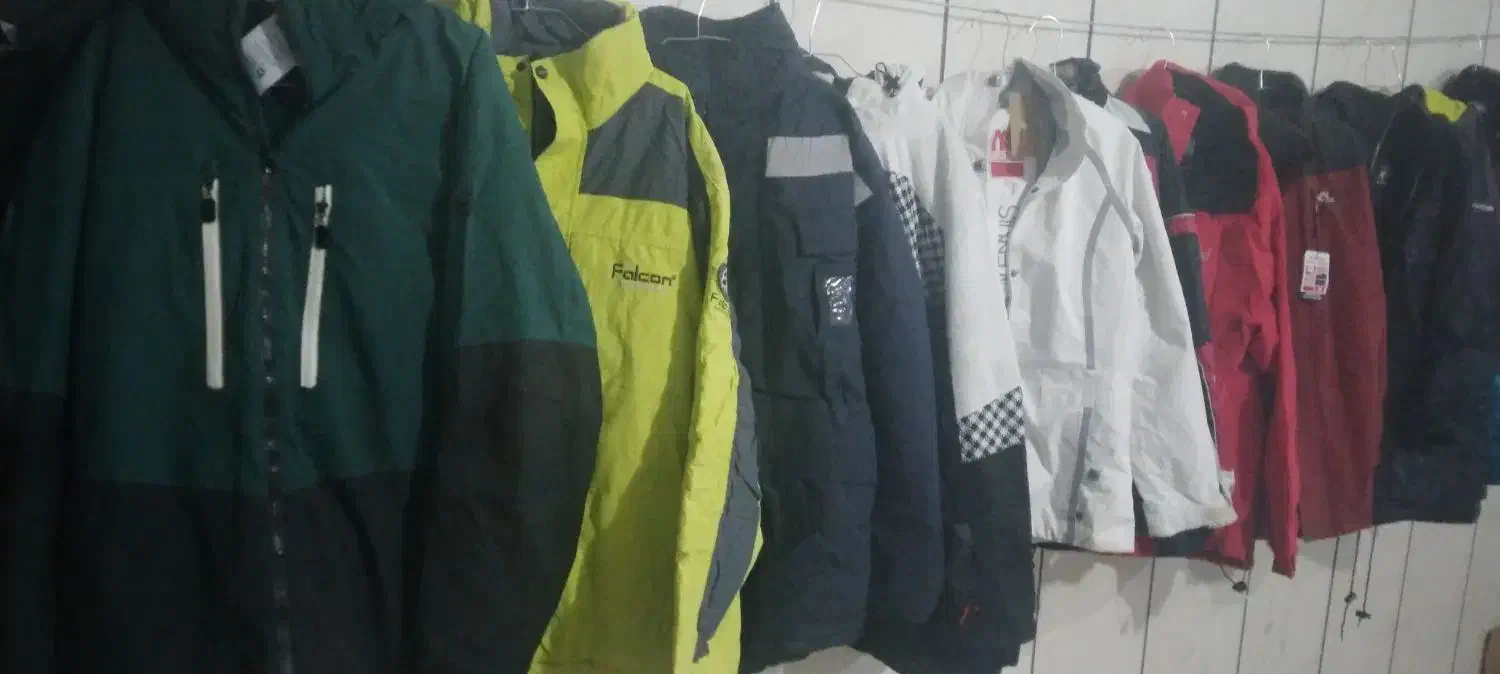 کاپشن|لباس|شیروان (خراسان), |دیوار