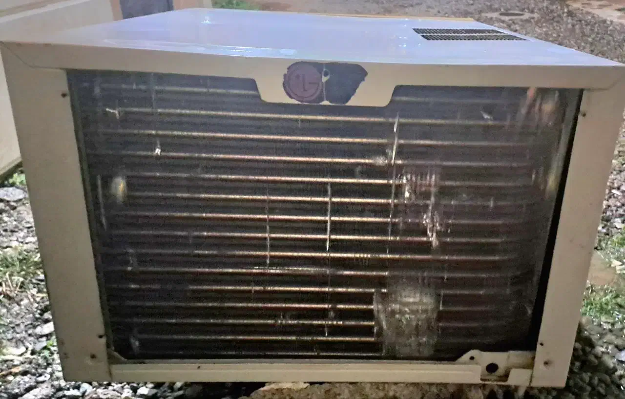 کولر پنجره ای|کولر گازی و فنکوئل|رشت, گلسار|دیوار