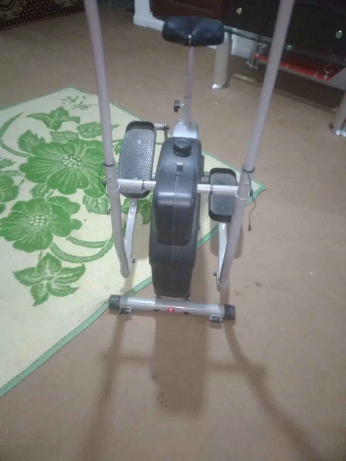 دوچرخه ثابت ورزشی|تجهیزات ورزشی|شهریار, شهرک بهاران (ویره)|دیوار