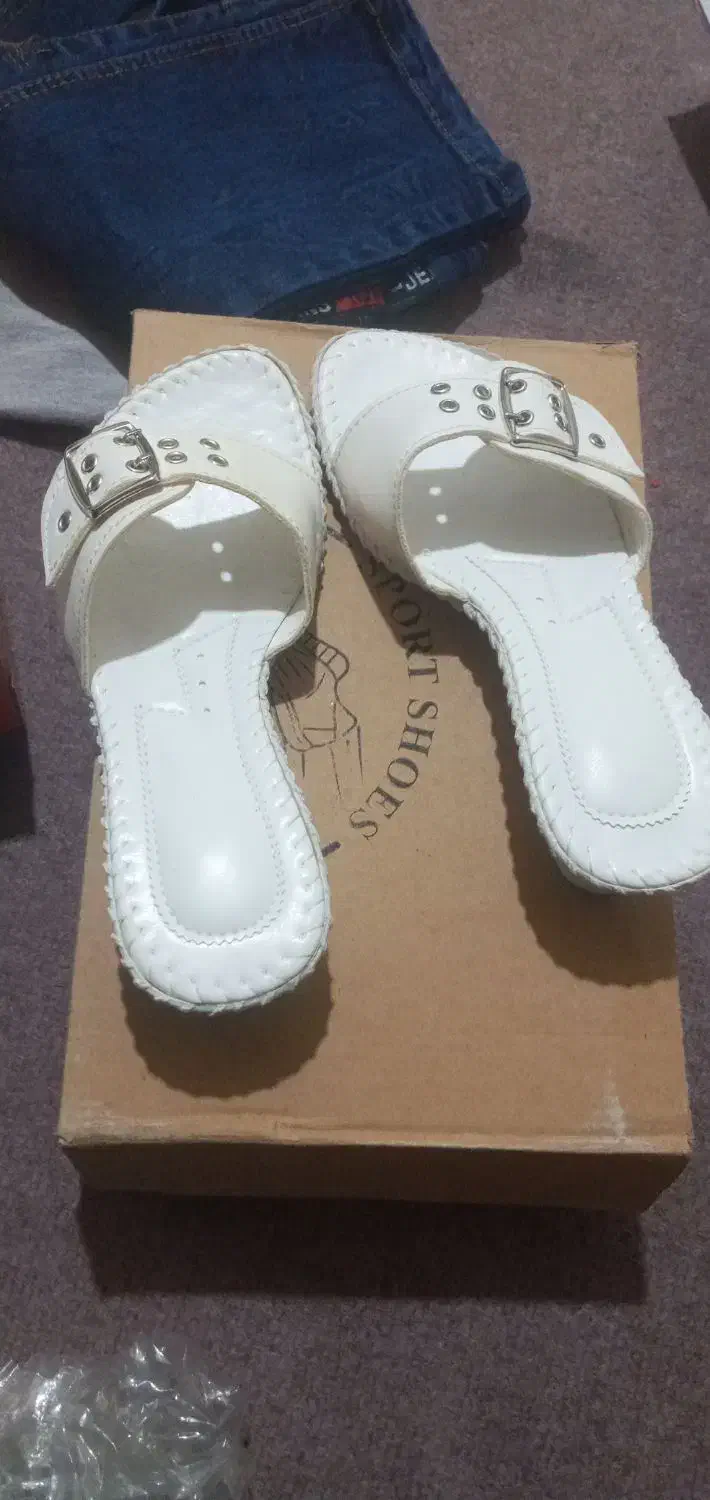 سه دست دمپایی صندل نو|کیف، کفش، کمربند|اصفهان, مولوی|دیوار