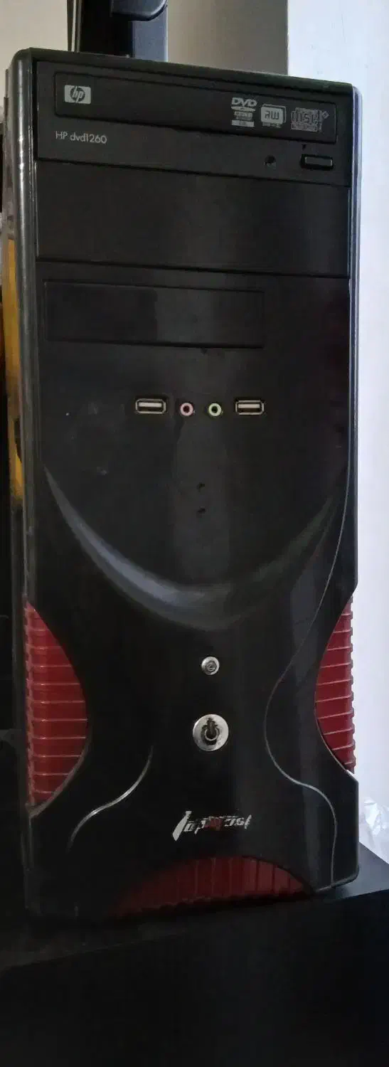 کامپیوتر|رایانه رومیزی|خمینی‌شهر, |دیوار