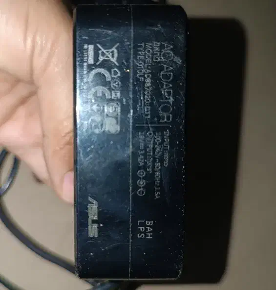 شارژر لپتاب ایسوس|قطعات و لوازم جانبی رایانه|زاهدان, |دیوار