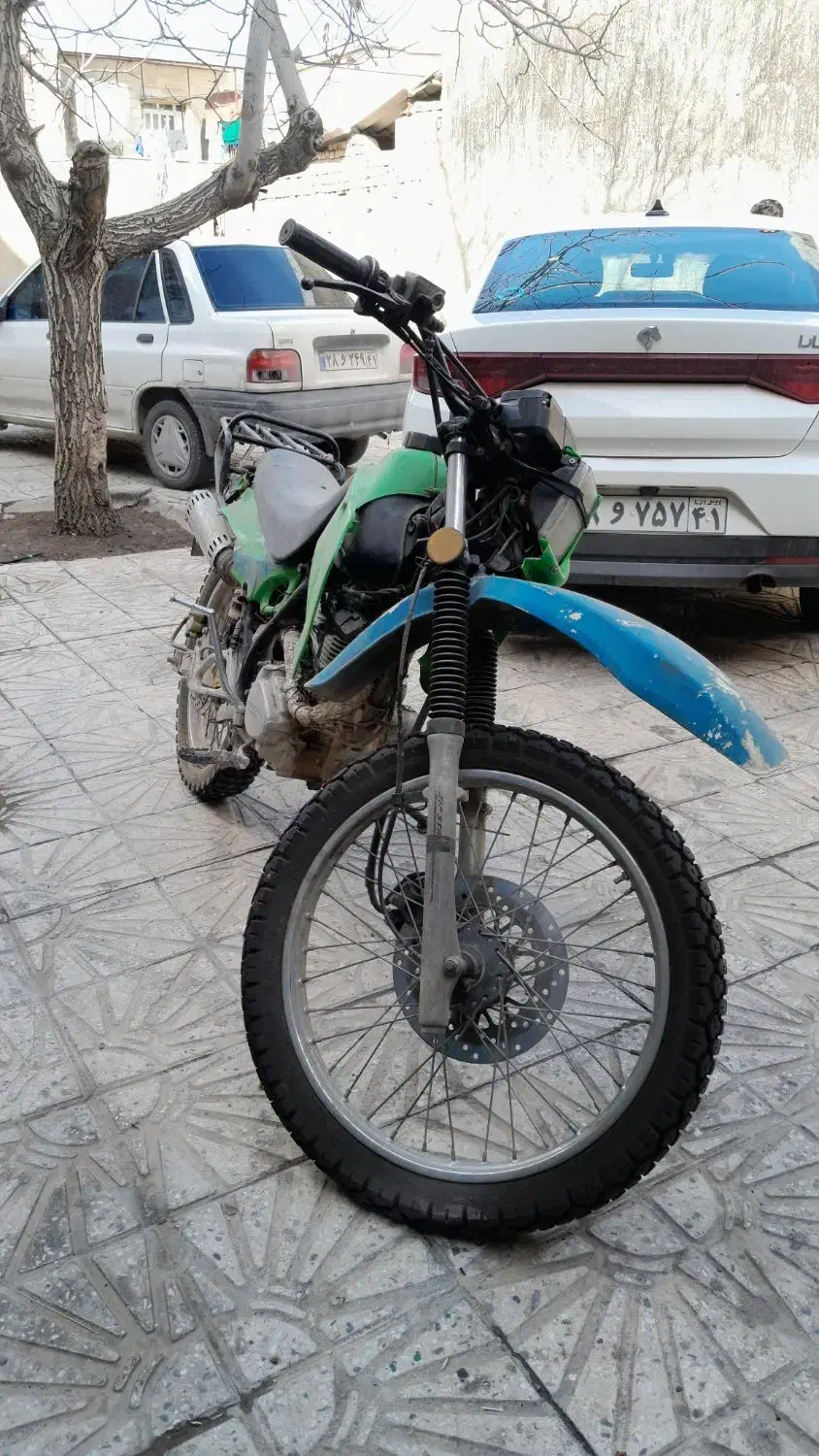 موتور تریل۲۰۰ پیشرو ۸۸|موتورسیکلت|دورود, |دیوار