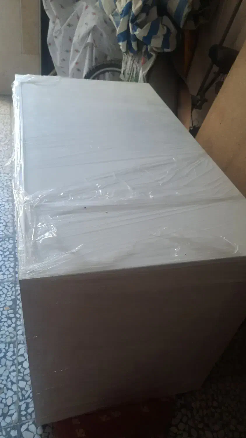 میزتحریر ساده|میز تحریر و کامپیوتر|اسلام‌شهر, شهرک مفیدی|دیوار