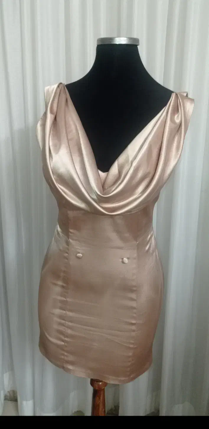 لباس مجلسی های ترک رو مفت بخر|لباس|مشهد, رضاشهر|دیوار