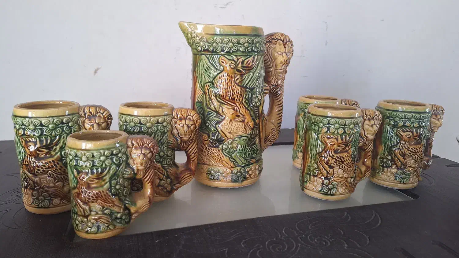 پارچ لیوان قدیمی|کلکسیون اشیاء عتیقه|محمدیه-قزوین, |دیوار