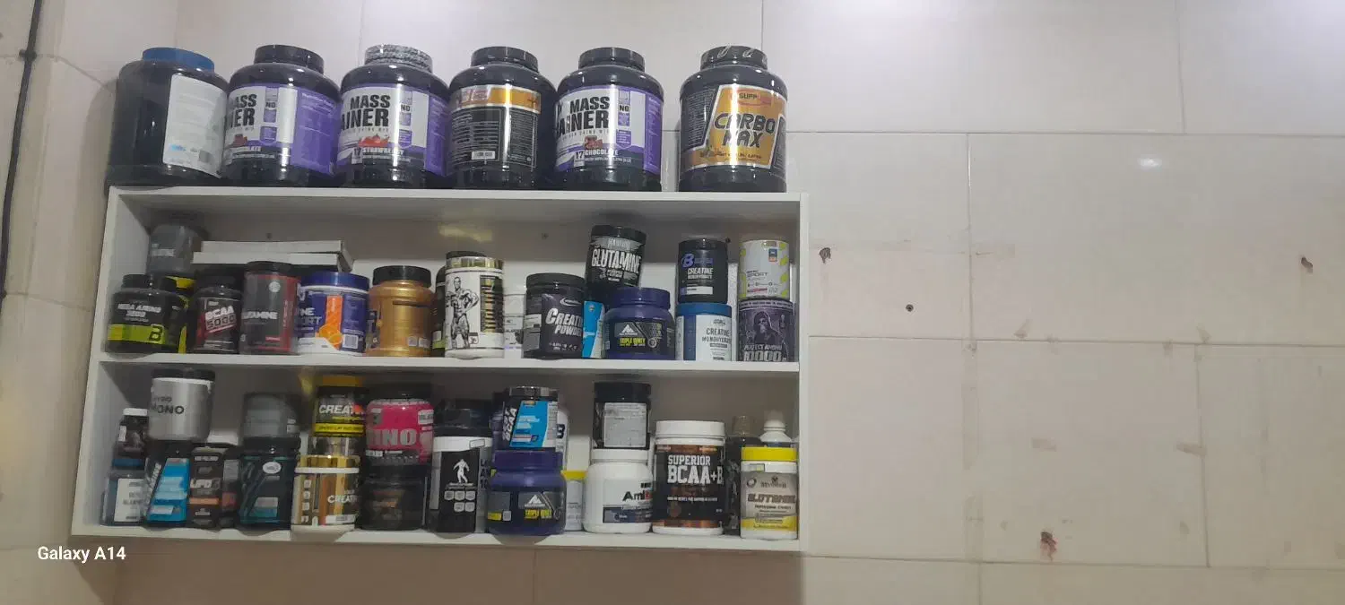 ۳عدد قفسه طول ۸۰ عرض ۱۲۰ عمق ۴۰ سانتیمتر|کتابخانه، شلف، قفسههای دیواری|پیشوا, |دیوار