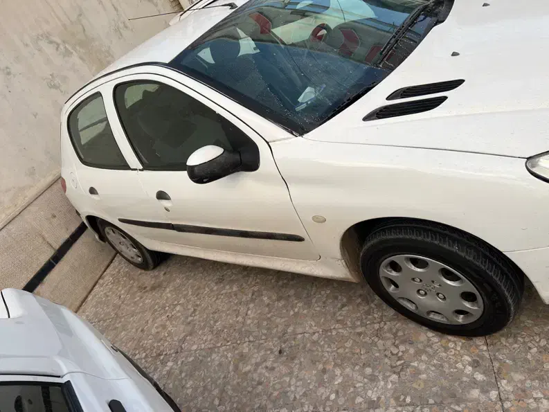 ۲۰۶ مدل۸۹ تیپ۲ (اتو بازیار)|خودرو سواری و وانت|شیراز, دباغ خانه|دیوار