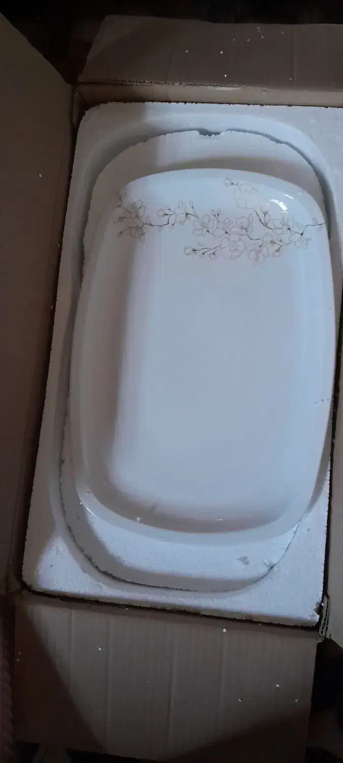 میز( سرویس چینی نونو|میز و صندلی غذاخوری|دورود, |دیوار