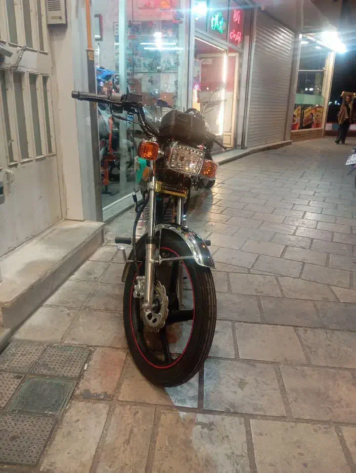 موتور هندا ۲۰۰ پرواز صفر|موتورسیکلت|زنجان, |دیوار