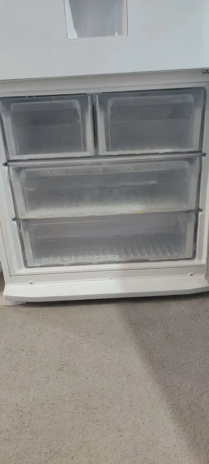 یخچال|یخچال و فریزر|مشهد, حسینآباد|دیوار