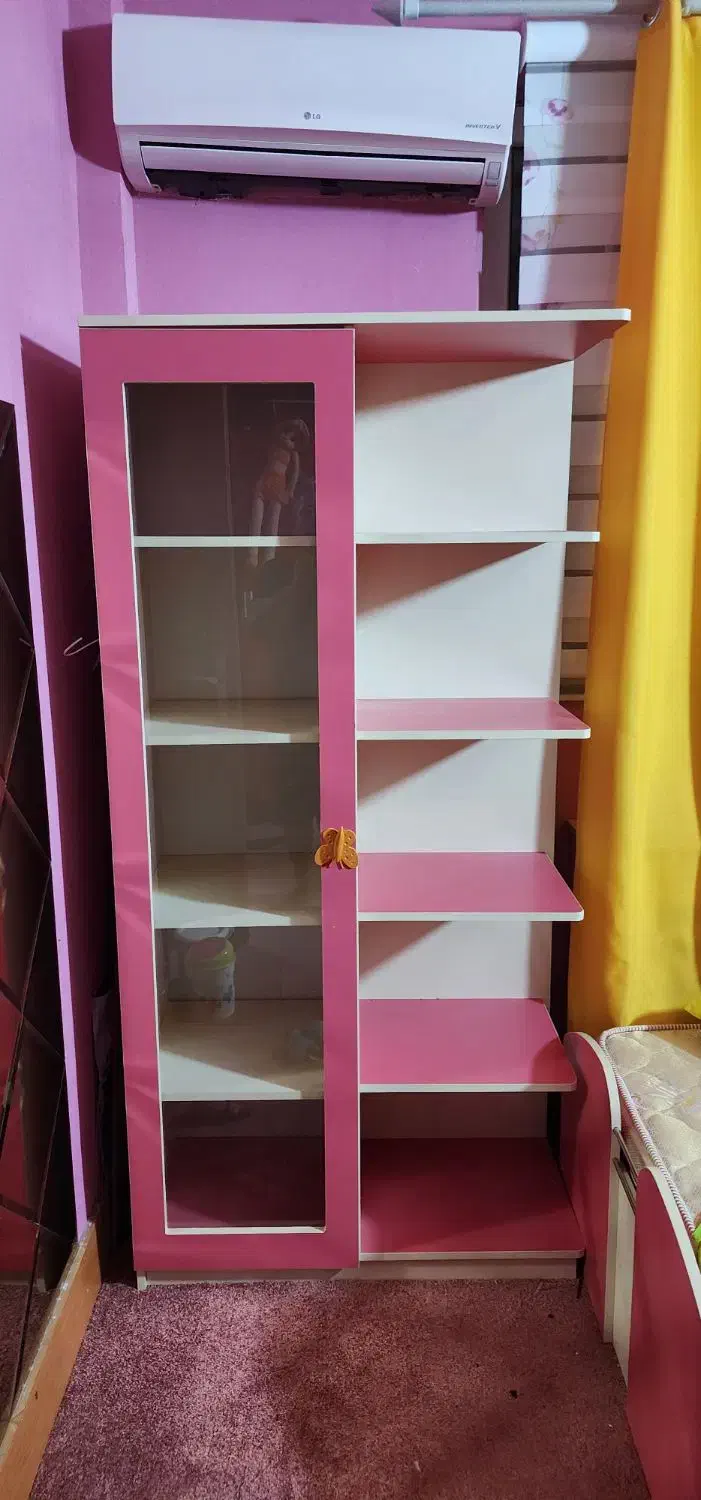 کمد  و تختخواب و  میز مطالعه|تخت و سرویس خواب|لاهیجان, انقلاب|دیوار