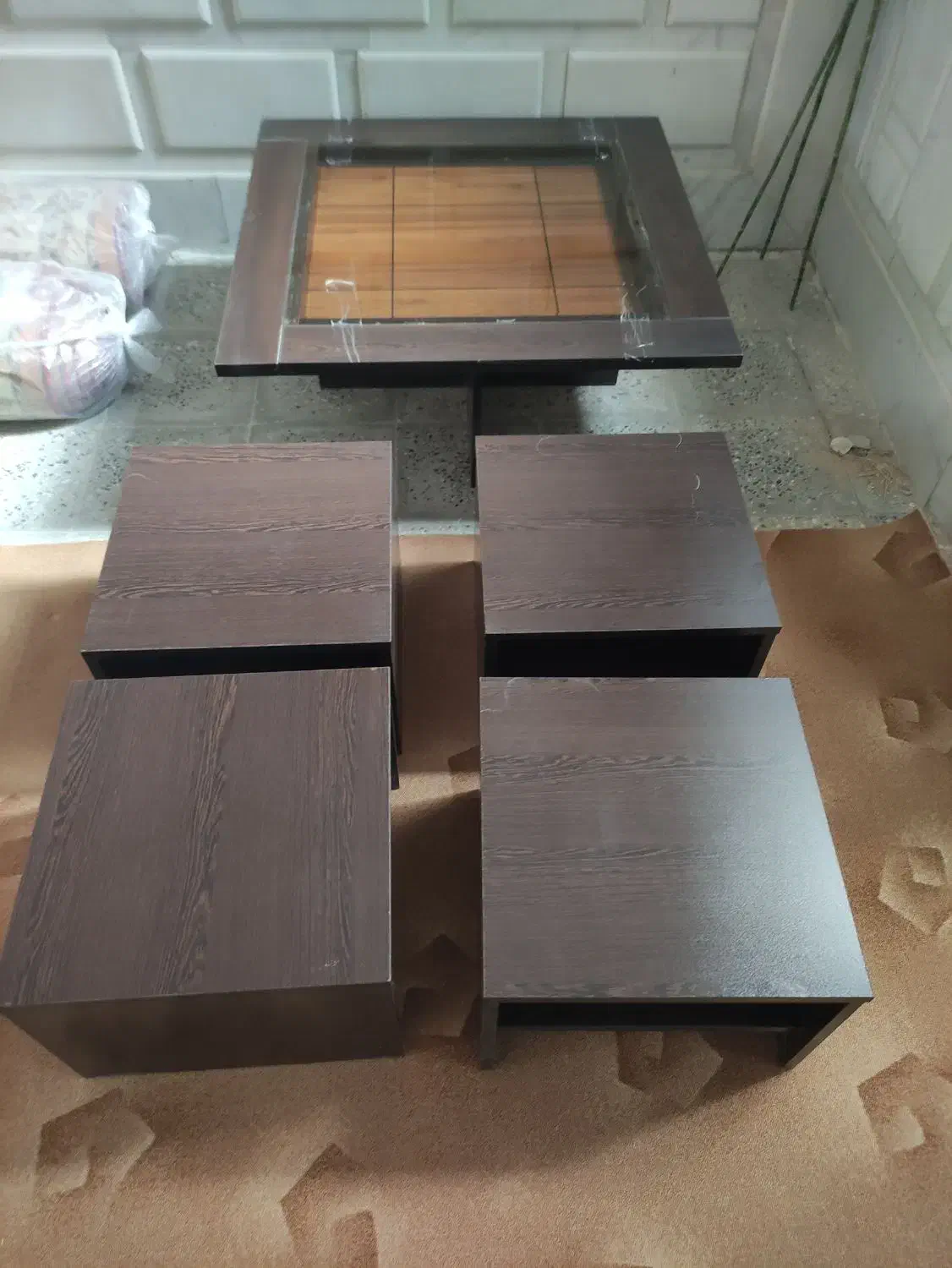 تابلو  ، میز ، صندلی  و گل|صندلی و نیمکت|زاهدان, |دیوار