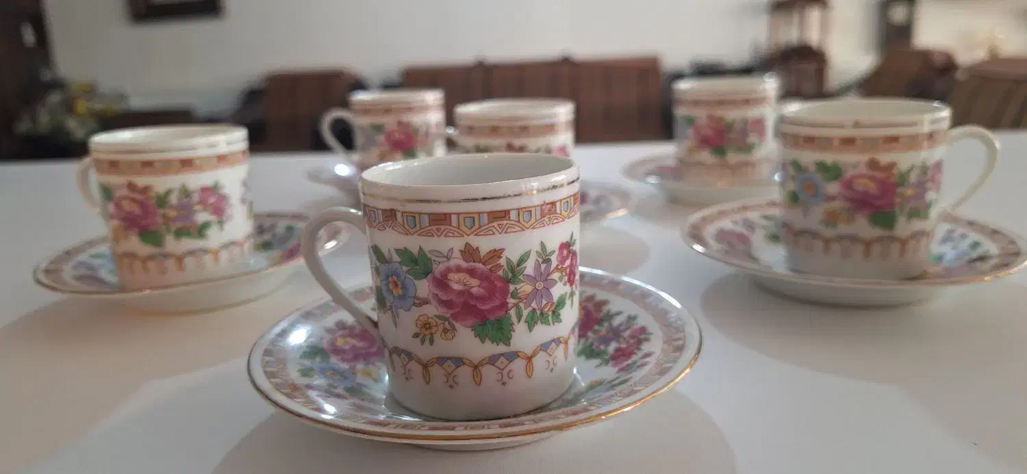 سرویس قهوه خوری گل ترمه قدیمی|ظروف سرو و پذیرایی|شیراز, سینما سعدی|دیوار