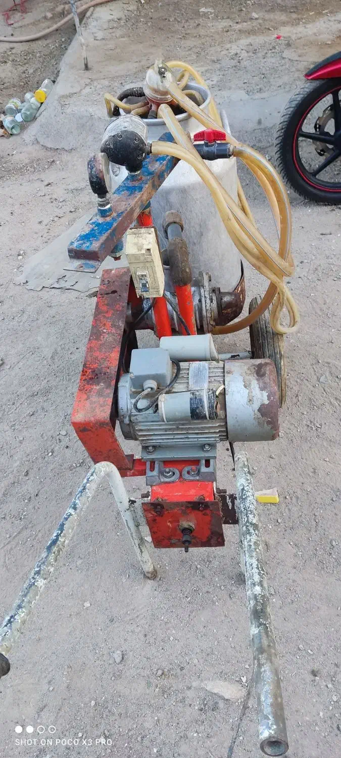 شیردوش|ابزارآلات|مشهد, رباط طرق|دیوار