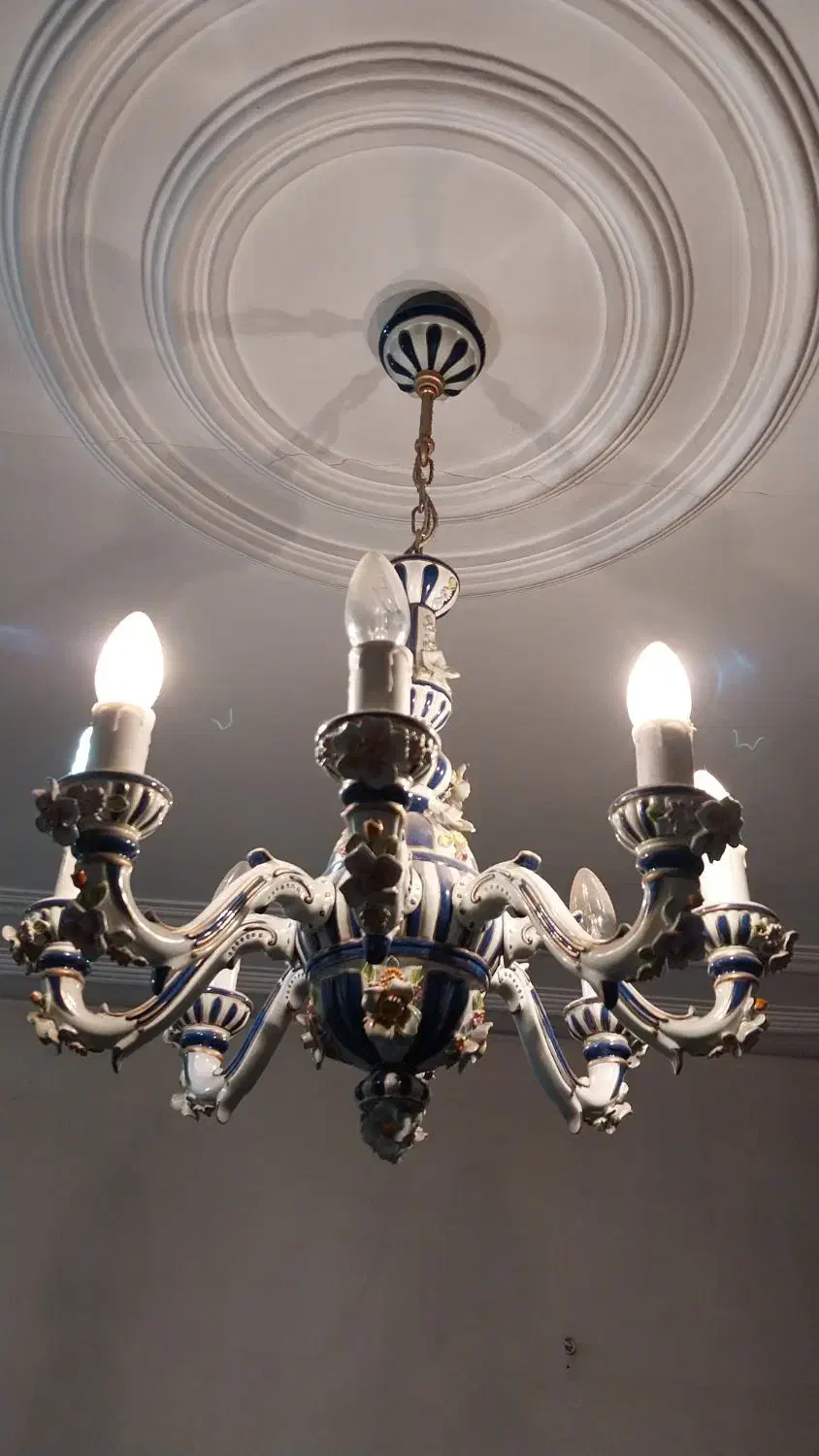 لوستر ایتالیایی 8 شاخه کاملا سالم و بکر|لوستر و چراغ آویز|تهران, پرستار|دیوار