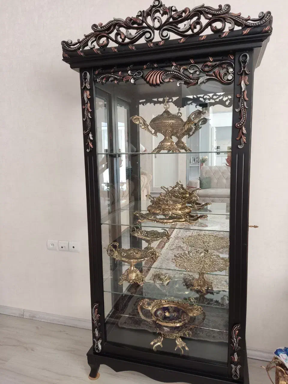 بوفه|بوفه، ویترین، کنسول|میانه, |دیوار