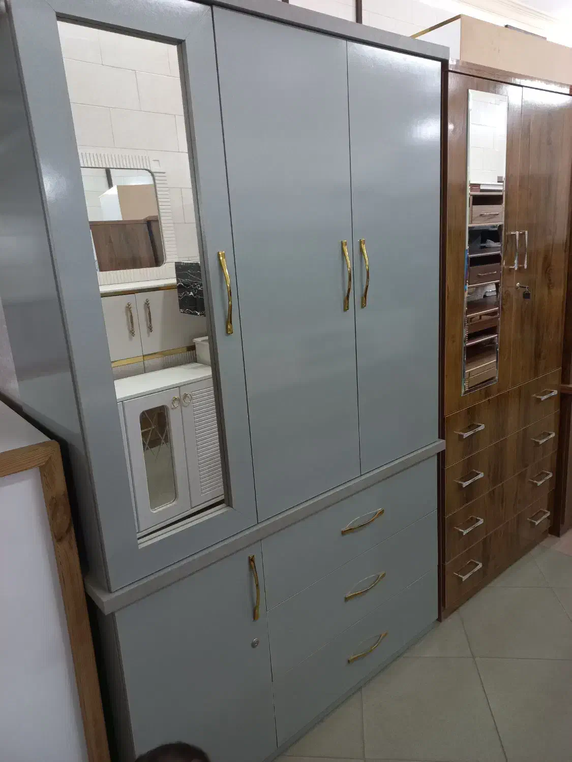 کمدلباس|جاکفشی، کمد، دراور|یزد, |دیوار