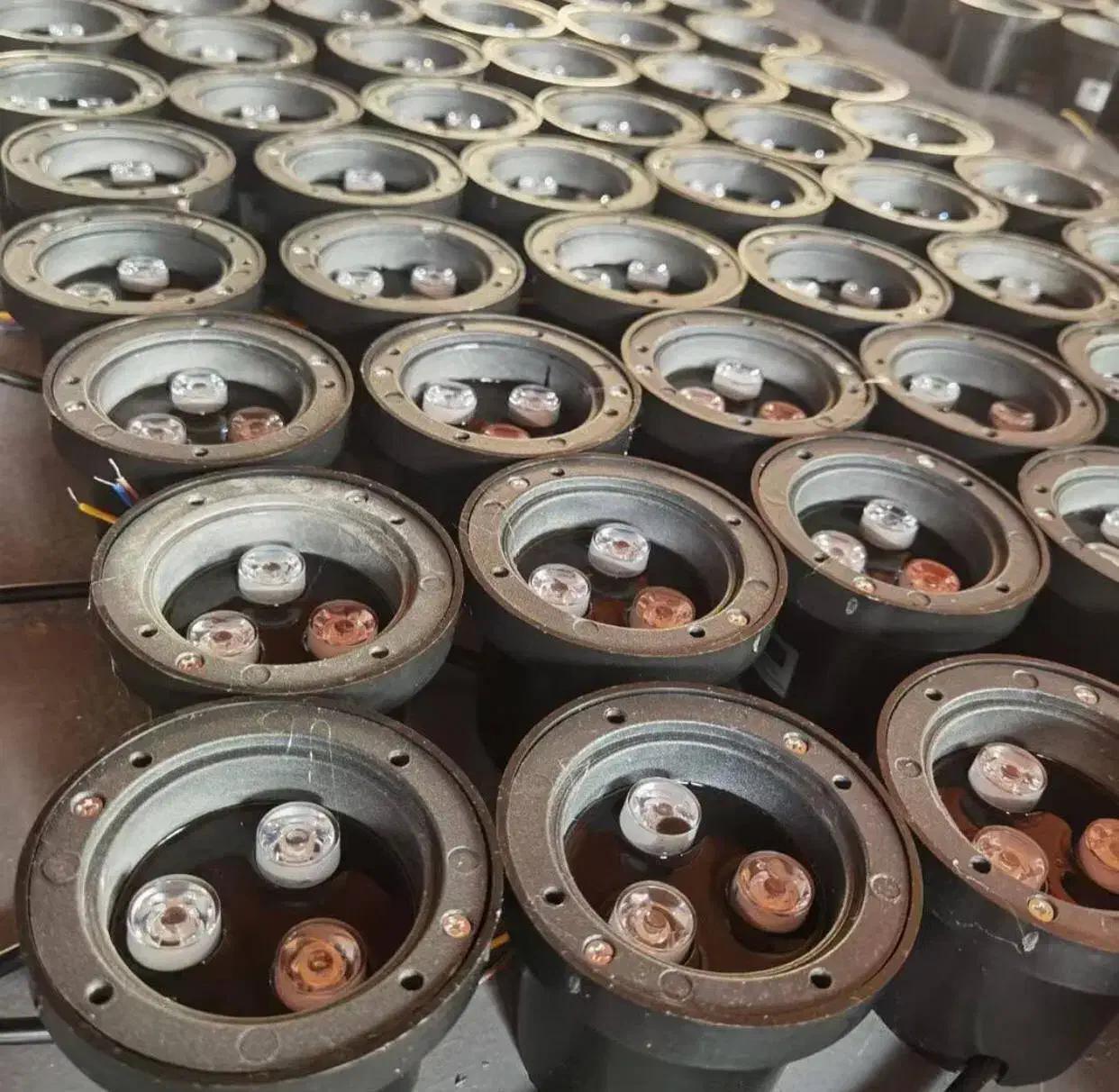 تولید چراغ‌ استخری توکار و روکار|لامپ و چراغ|تهران, لاله زار|دیوار