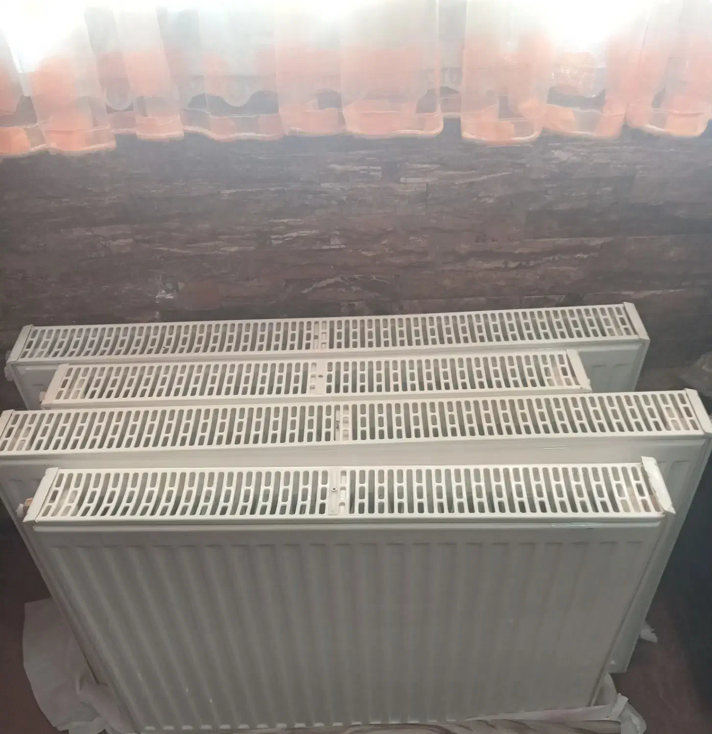 رادیاتور پنلی رکس|آبگرمکن، پکیج، شوفاژ|بروجرد, |دیوار