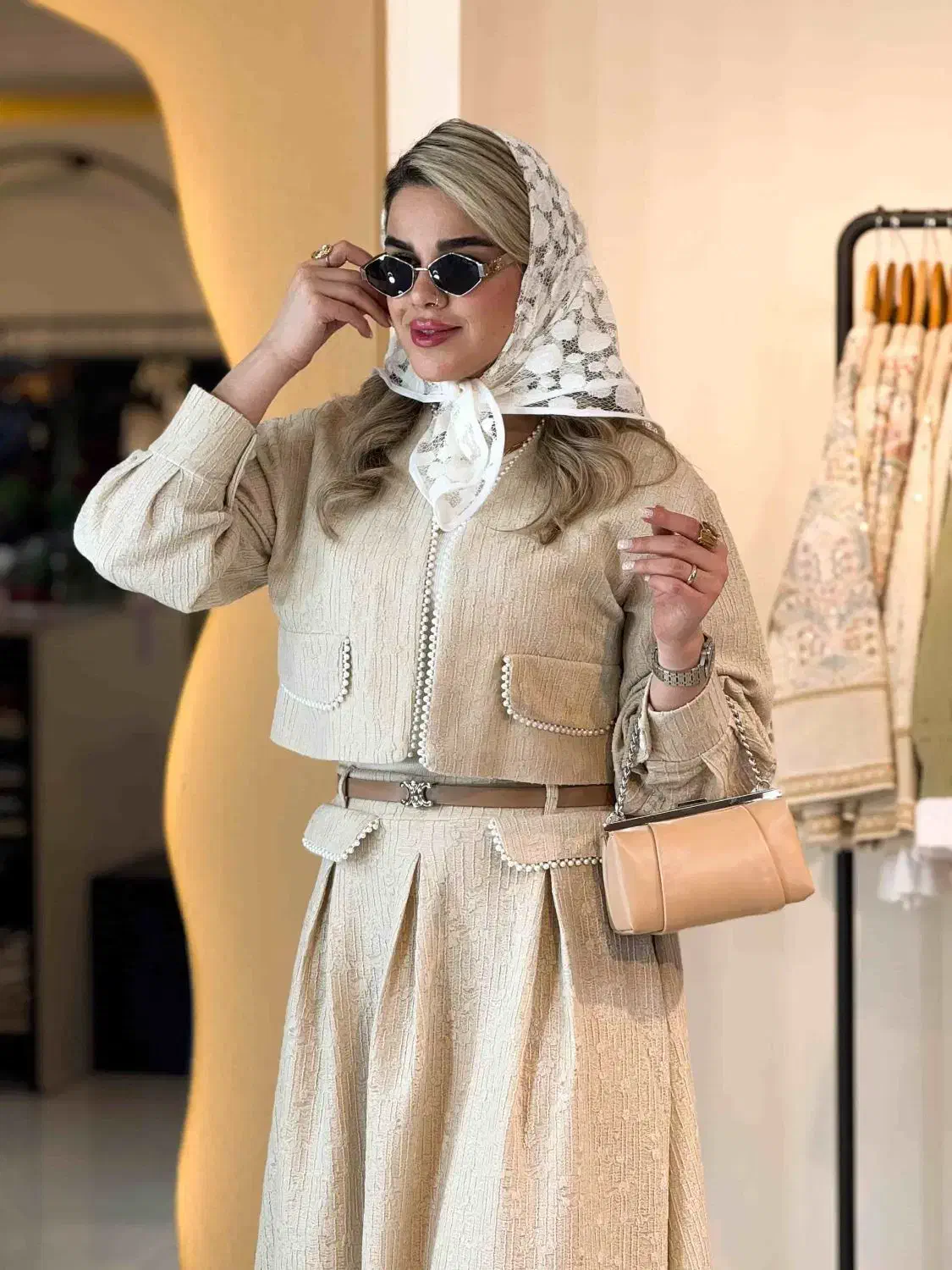 کت و دامن شیک با کمربند مرواریدی ست لباس|لباس|ورامین, ورامین|دیوار