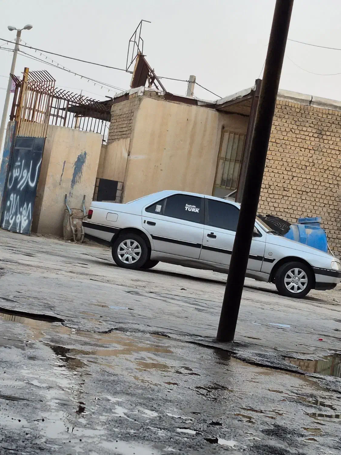 پژو 405نقره‌ای متالیک|خودرو سواری و وانت|فیروزآباد (فارس), |دیوار