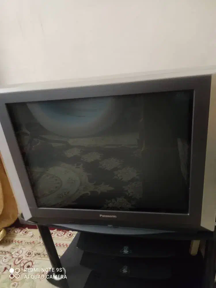 تلویزیون پاناسونیک اصل ژاپن و بسیار کم کار|تلویزیون و پروژکتور|بندر امام خمینی, |دیوار