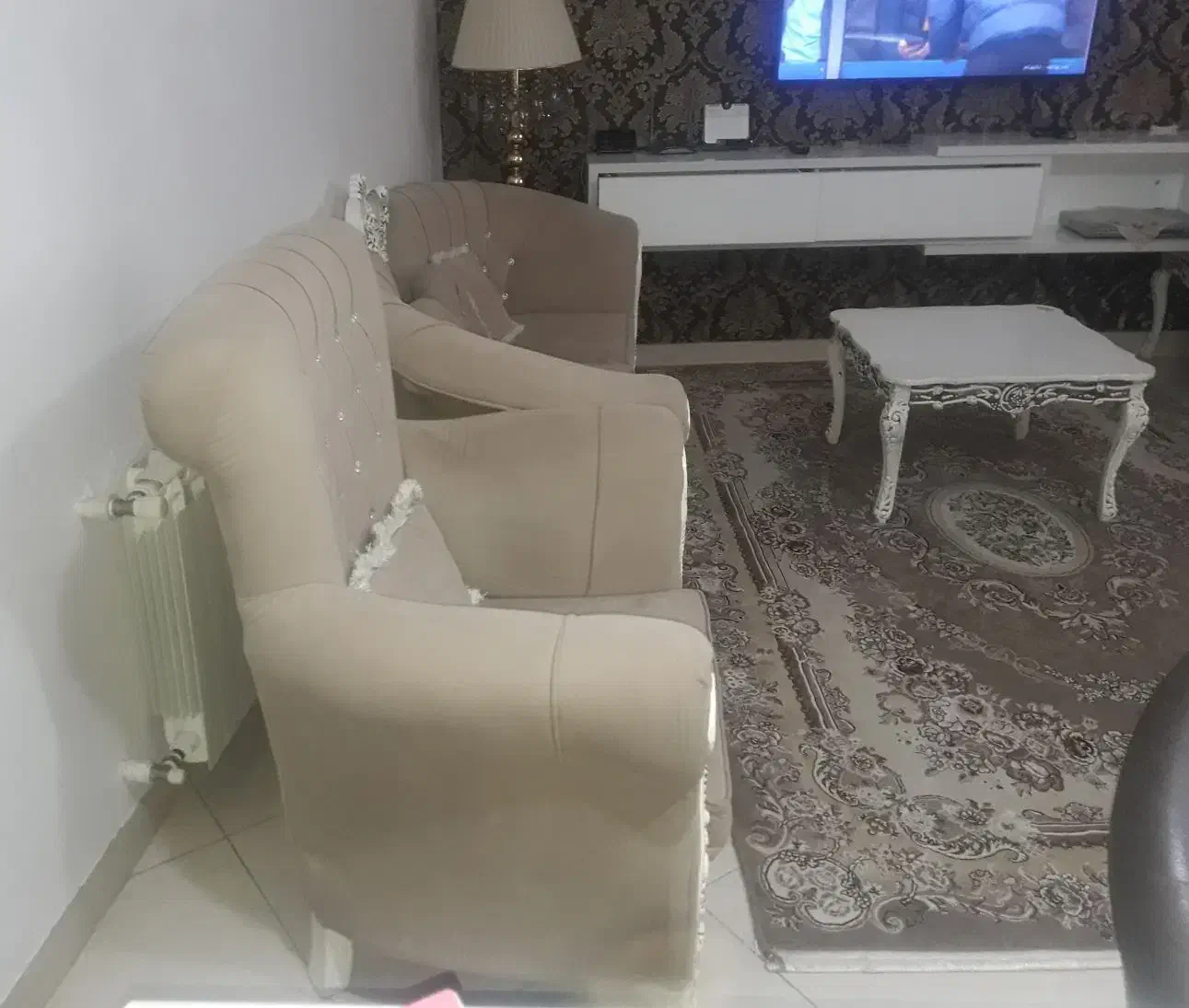 فروش مبل|مبلمان خانگی و میز عسلی|رشت, دباغیان|دیوار