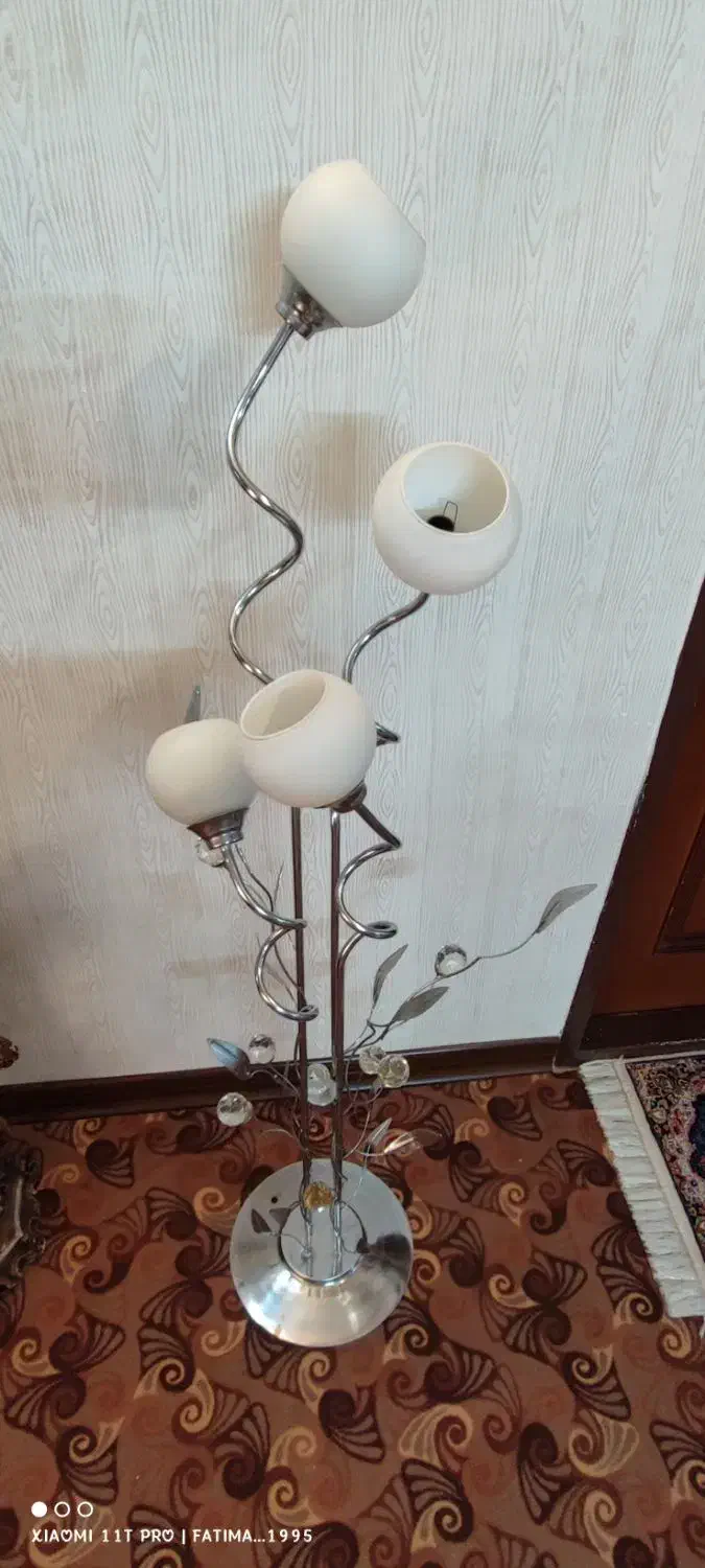 آباژور شبخواب ایستاده استیل|چراغ خواب و آباژور|خمینی‌شهر, |دیوار