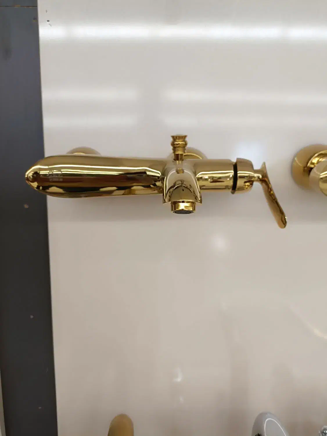 دست کامل شیرآلات+برند های ASS و غیره با ضمانت|لوازم حمام|تهران, وردآورد|دیوار