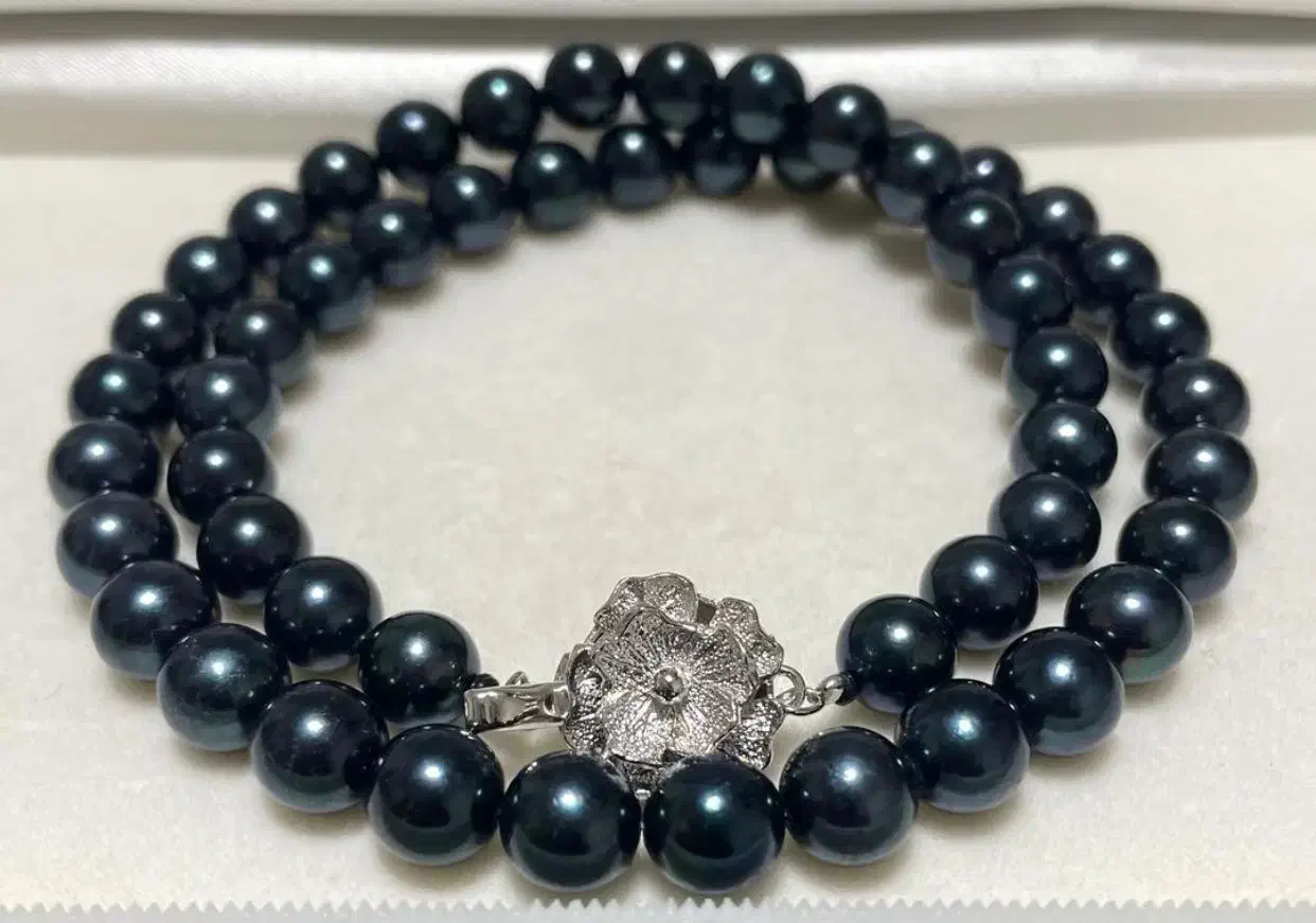 گردنبندمروارید آبی تیره اصل|جواهرات|تهران, آسمان|دیوار