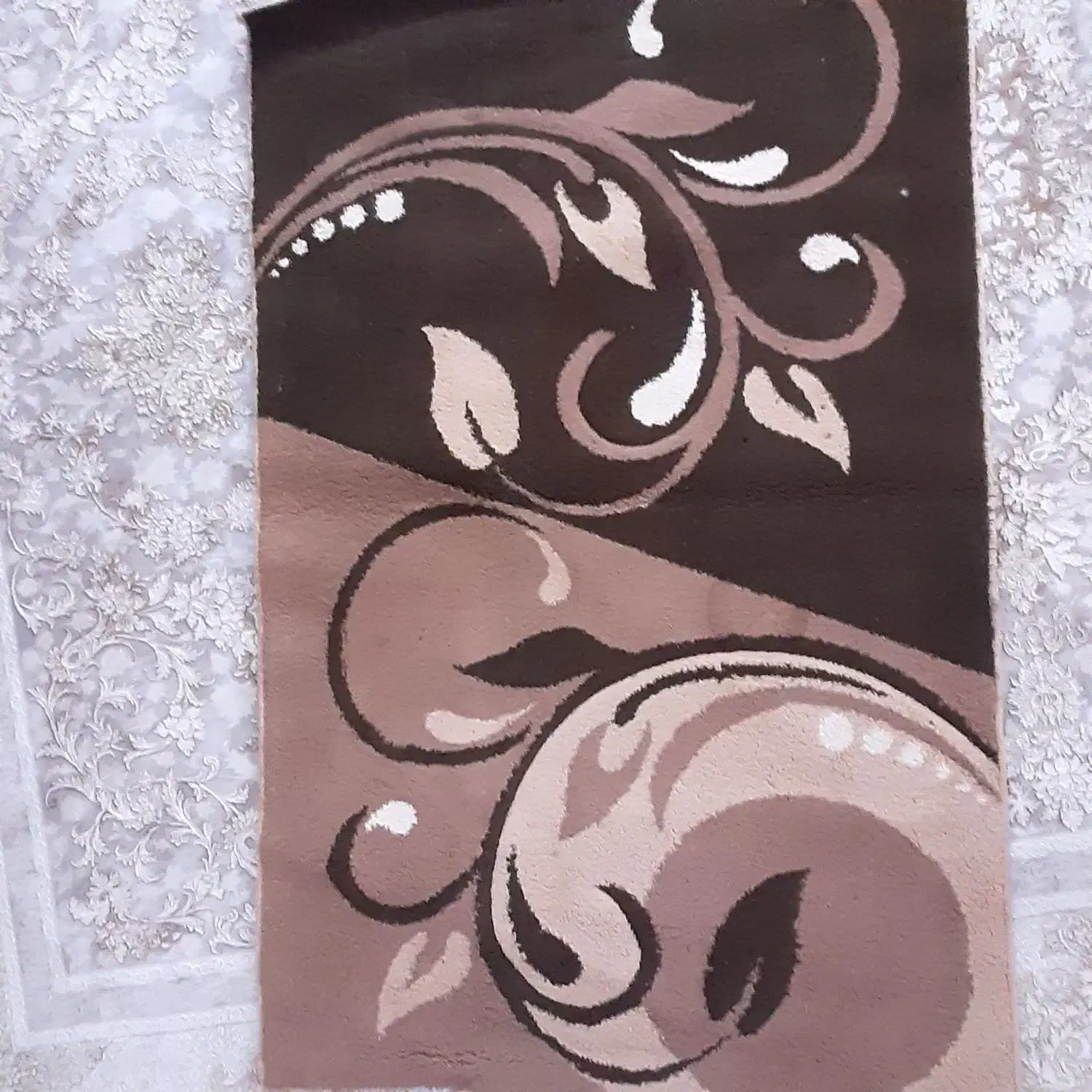 فرش|فرش|رشت, یخسازی|دیوار