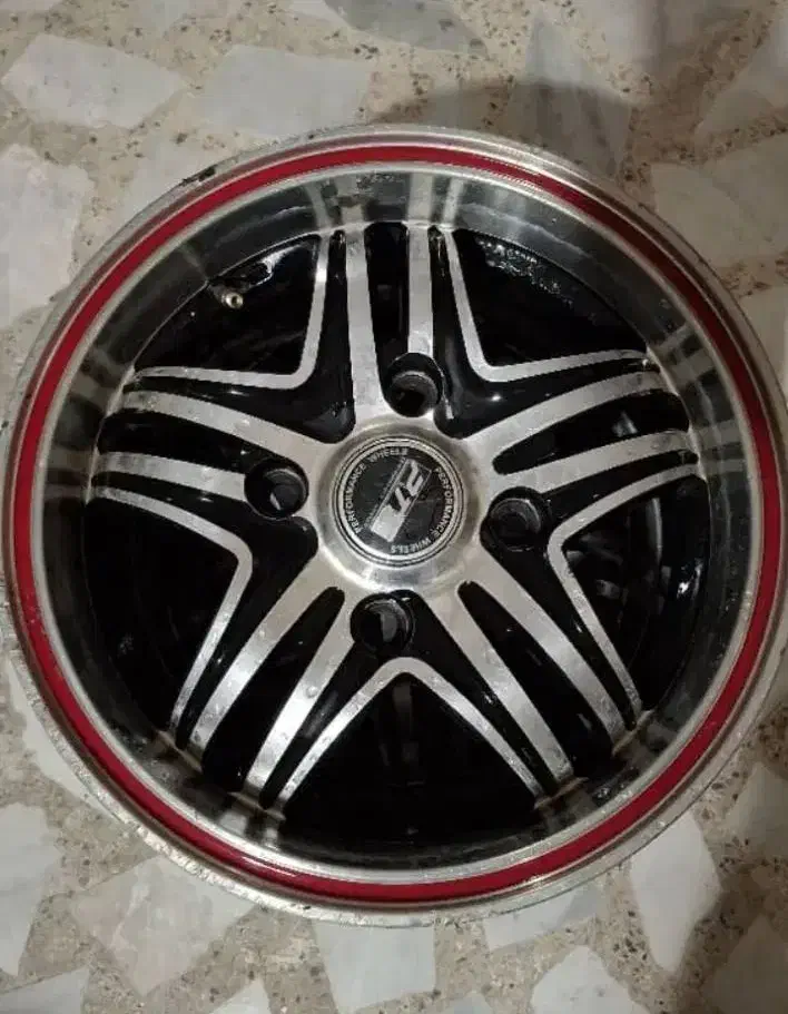 رینگ اسپرت سایز 13|قطعات یدکی و لوازم جانبی|رشت, دباغیان|دیوار