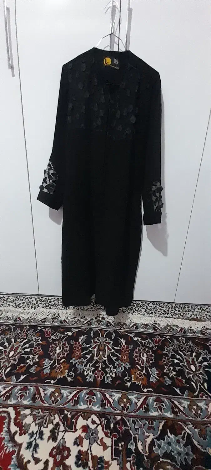 مانتو|لباس|سقز, |دیوار