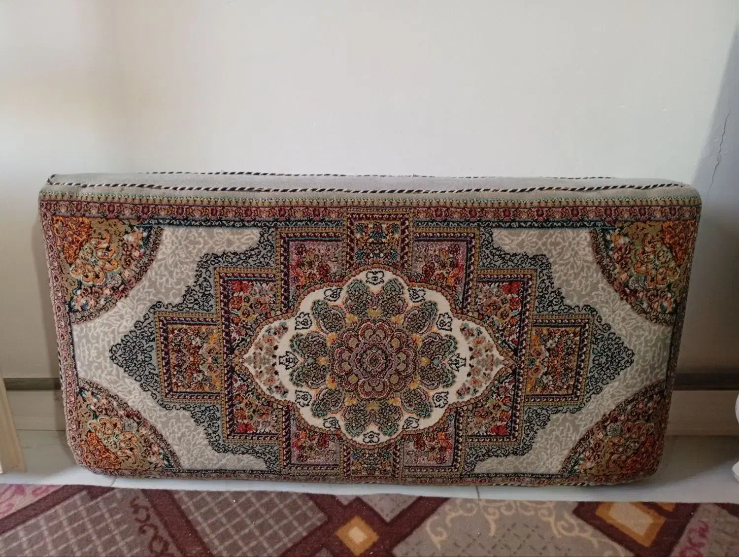 پشتی|پشتی|نظرآباد, رسالت|دیوار