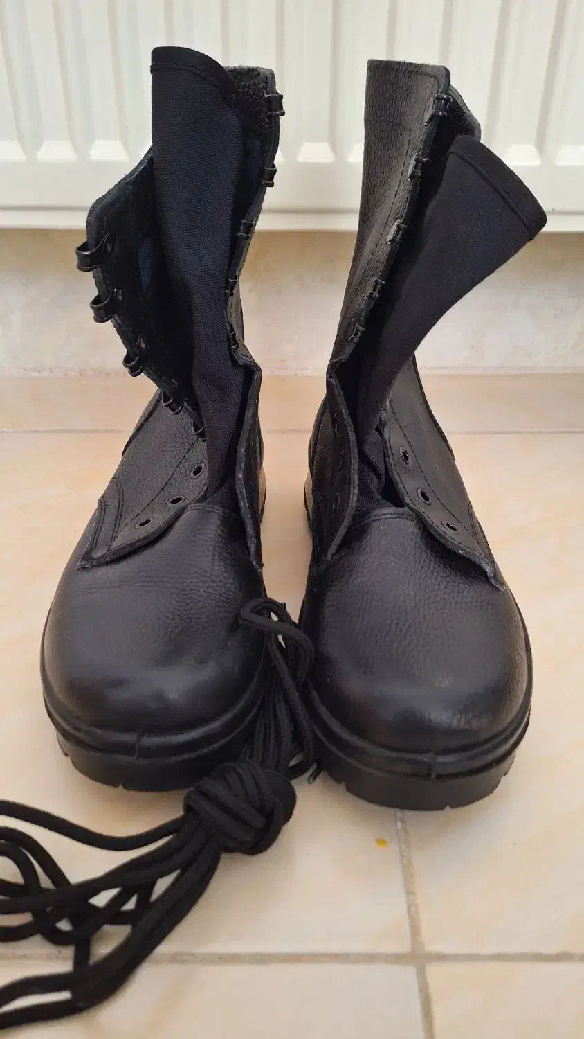 پوتین چرم|کیف، کفش، کمربند|بجنورد, |دیوار