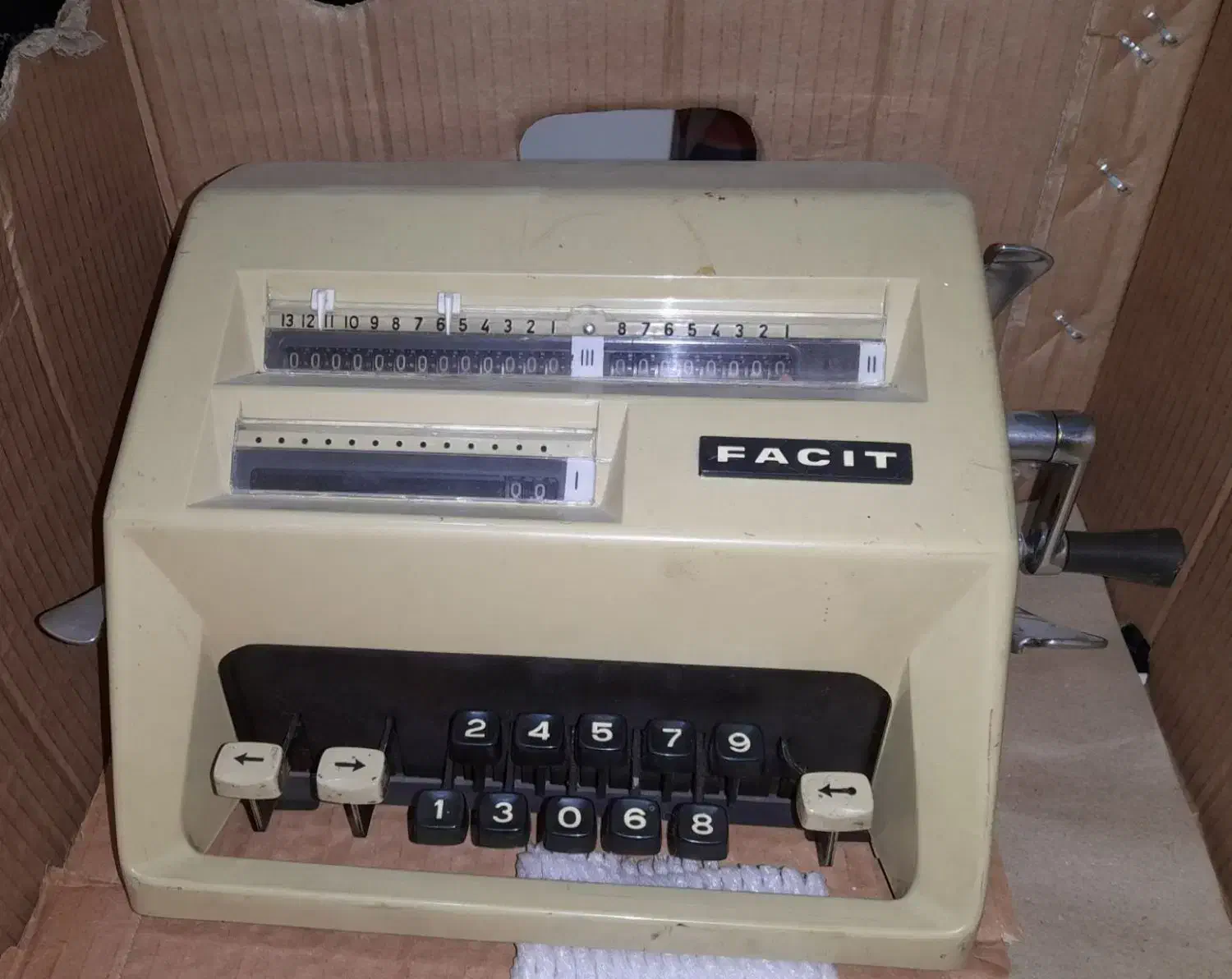 ماشینحساب قدیمی|کلکسیون اشیاء عتیقه|محمدیه-قزوین, |دیوار